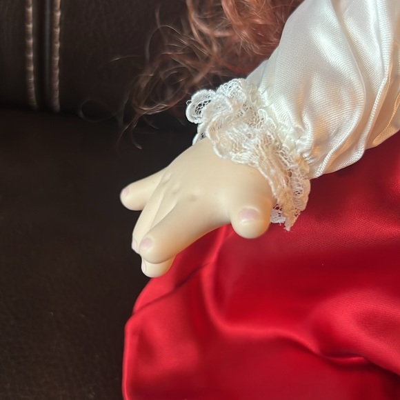 Precious moments vinyl doll. - Picture 3 of 8